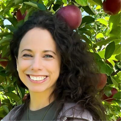 Tamara Pawlak, Business Development & Investor Relations at OneMoreDoor Capital